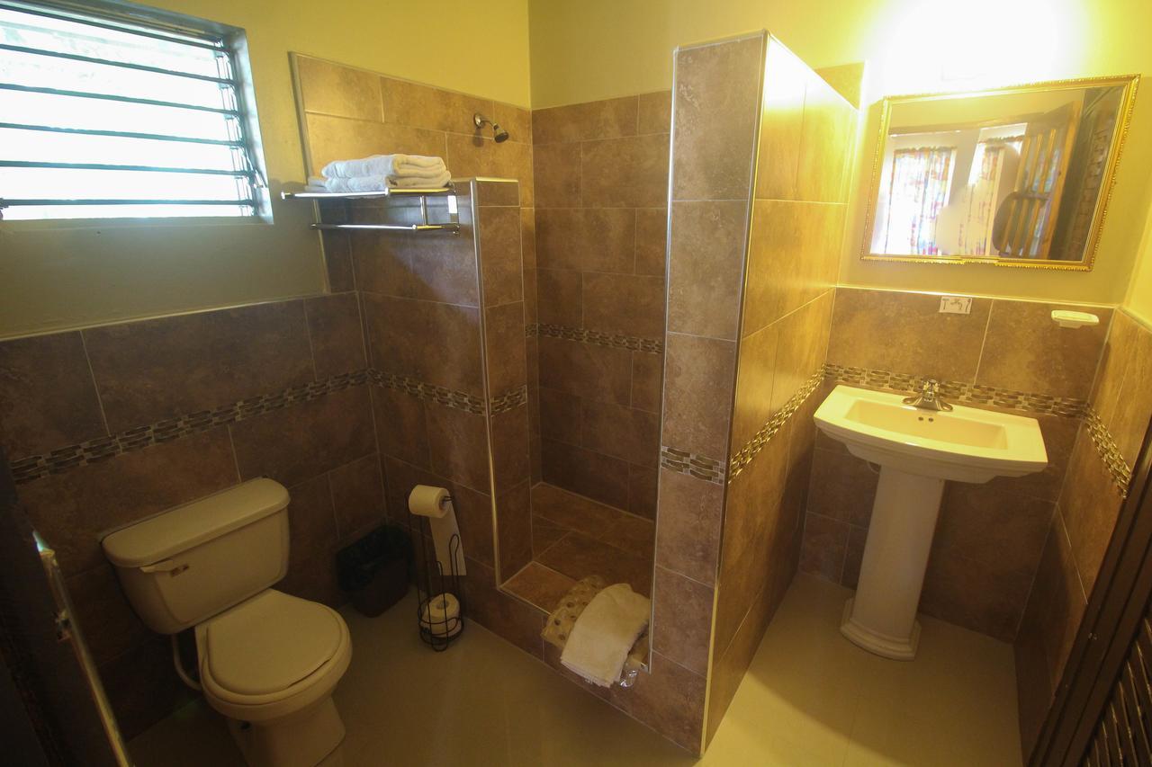 Moonrisevillas Negril Eksteriør billede